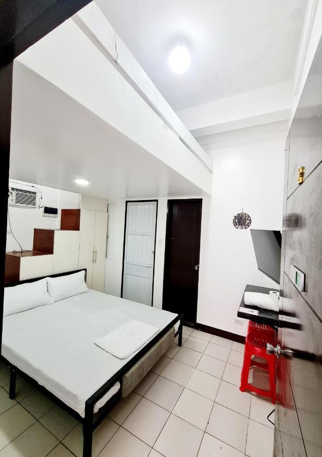 Dasma Lofts Hotel Near Dela Salle Dasma Дасмарін'яс Екстер'єр фото